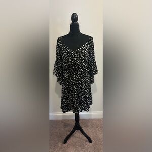 UMGEE Black & Cream Print Ruffle Sleeve Flare Dress - Size Large